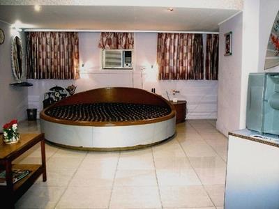 Neeranand Dalhousie- A Pure Vegetarian Hotel Kolkata Ngoại thất bức ảnh