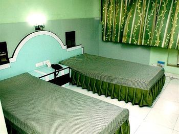 Neeranand Dalhousie- A Pure Vegetarian Hotel Kolkata Ngoại thất bức ảnh